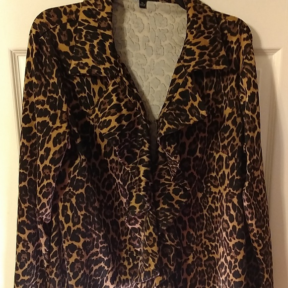 Cable & Gauge Sweaters - Women's Cheetah Print Jacket